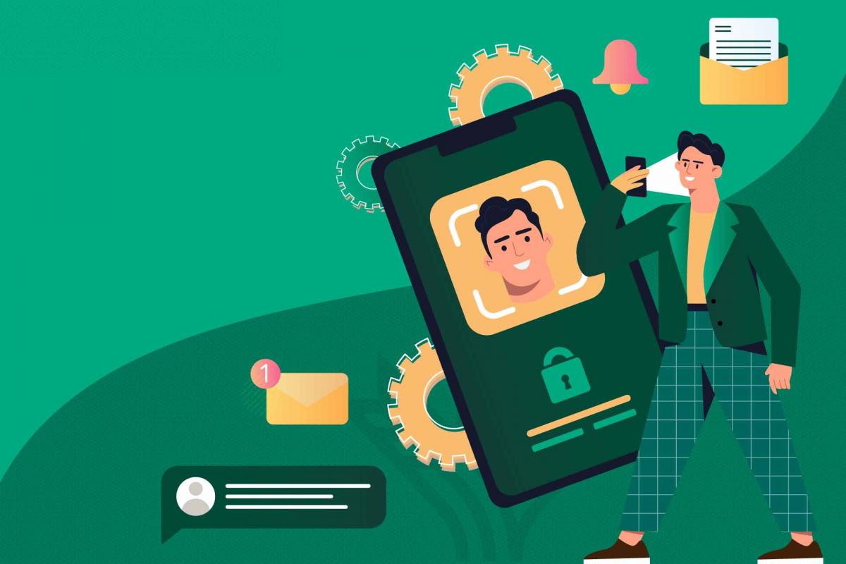 Hombre escaneando su cara con el movil Hombre escaneando su cara con el movil