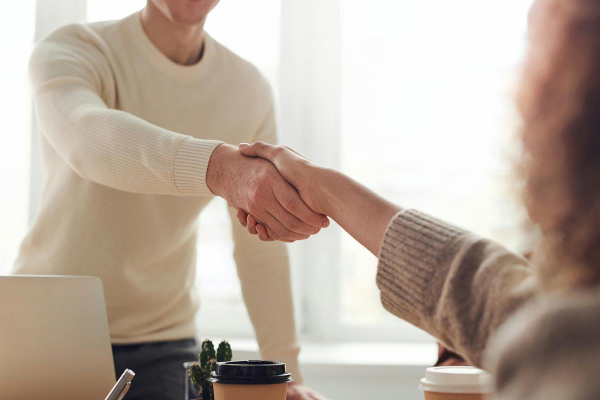 Pólizas y cuentas de crédito: Soluciones para tesorería Pólizas y cuentas de crédito: Soluciones para tesorería