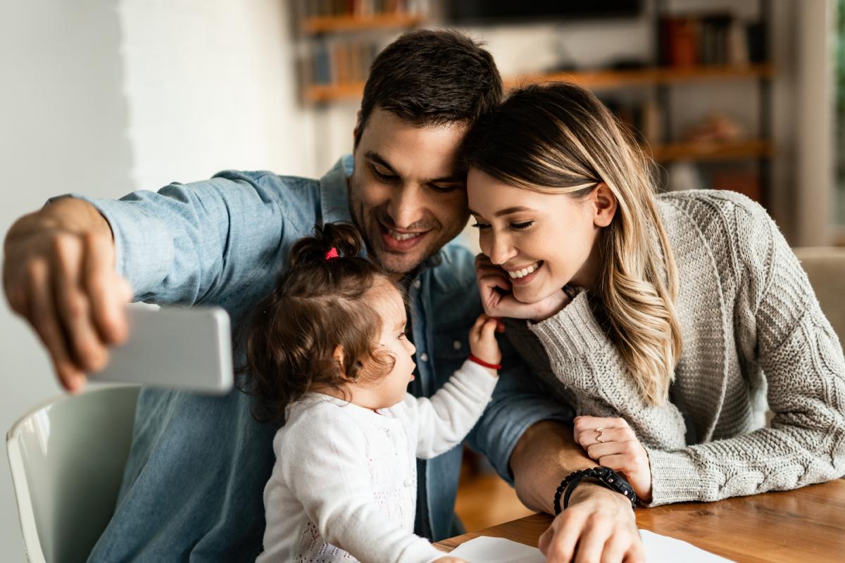 Retos de ahorro en familia | Grupo Caja Rural Retos de ahorro en familia | Grupo Caja Rural